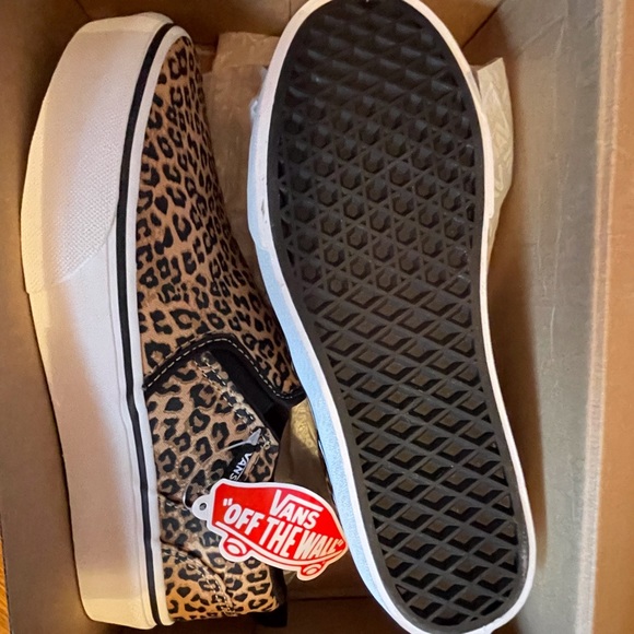 NIB Vans leopard Ascher platform women sz8 (6 girls) sold out size youth 6 - Picture 2 of 3